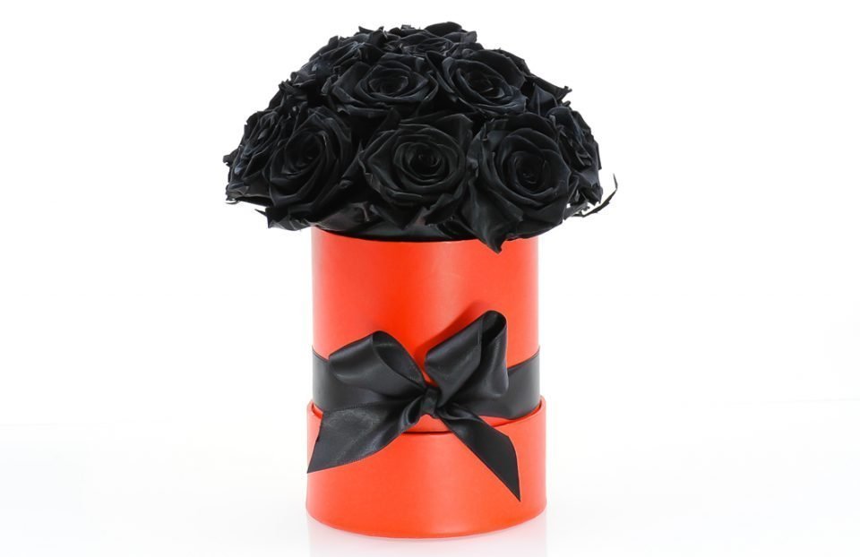 Black-Forever-Roses-Hat-Box