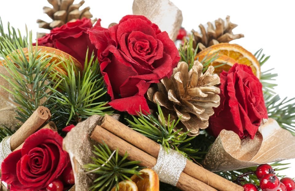 Christmas-centerpiece-in-a-box