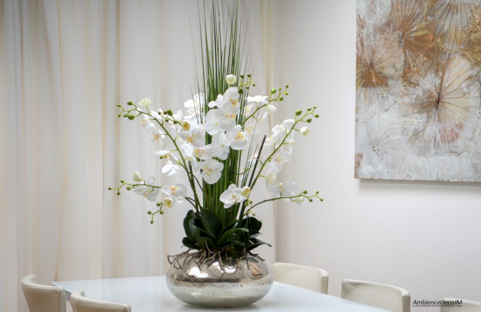 Orchid table arrangement
